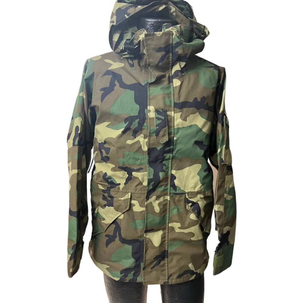 ECWCS CAMO JACKET BY TENNIER INDUSTRIES SIZE M SHORT